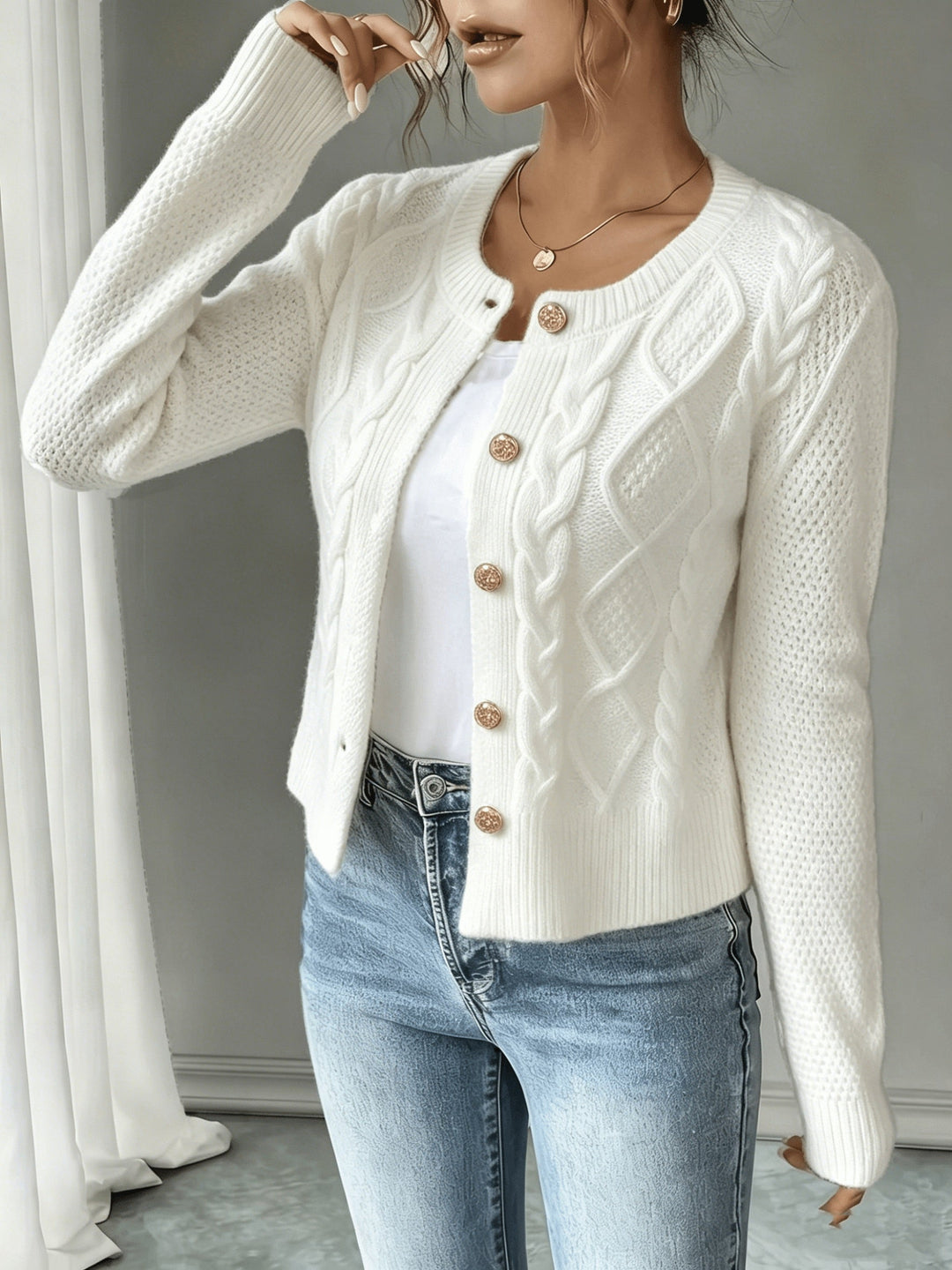 Eleanora | Cable-Knit Button-Front Cardigan