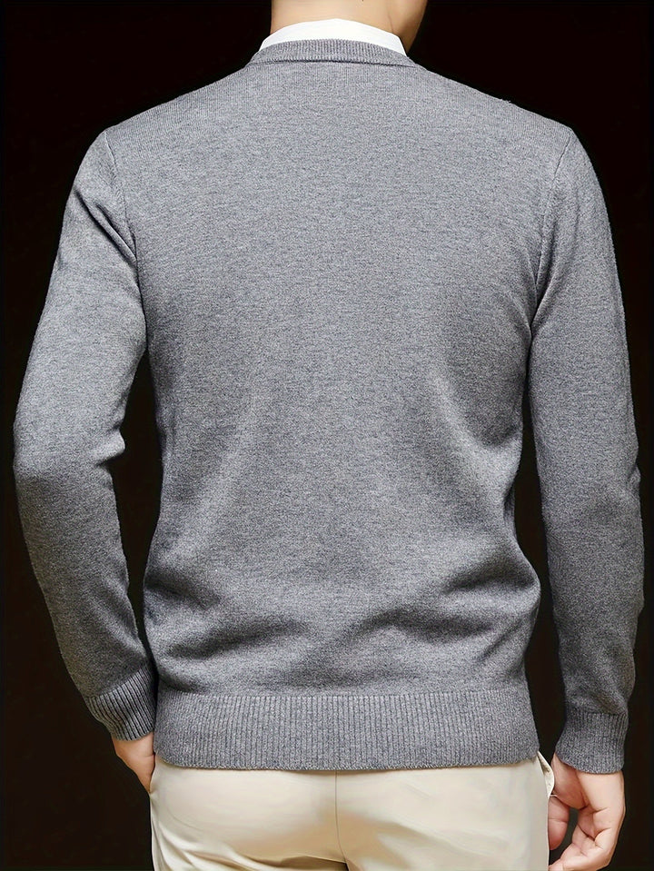 Hugh | Refined V-Neck Sweater