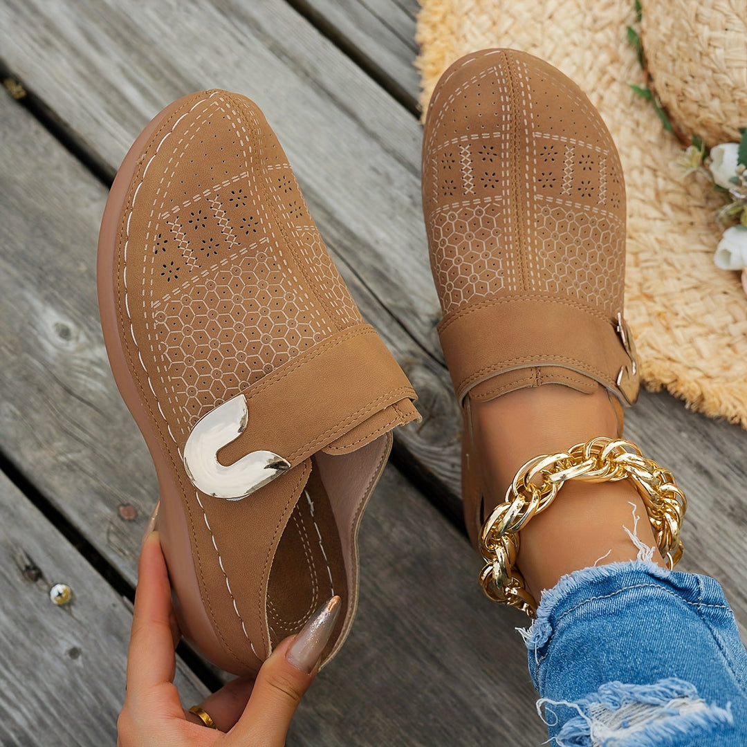 Annalise | Cushioned Wedge Clogs
