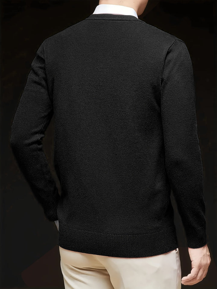 Hugh | Refined V-Neck Sweater