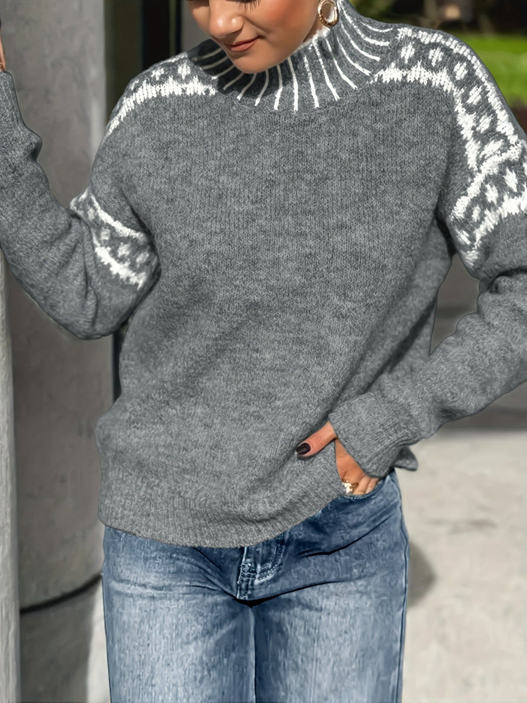 Corinna | Contrast-Trim Mock-Neck Sweater