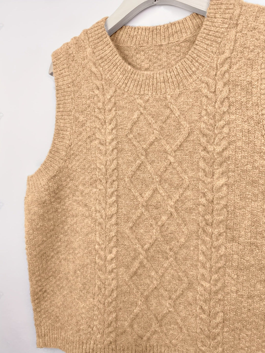 Brooke | Cable-Knit Sweater Vest