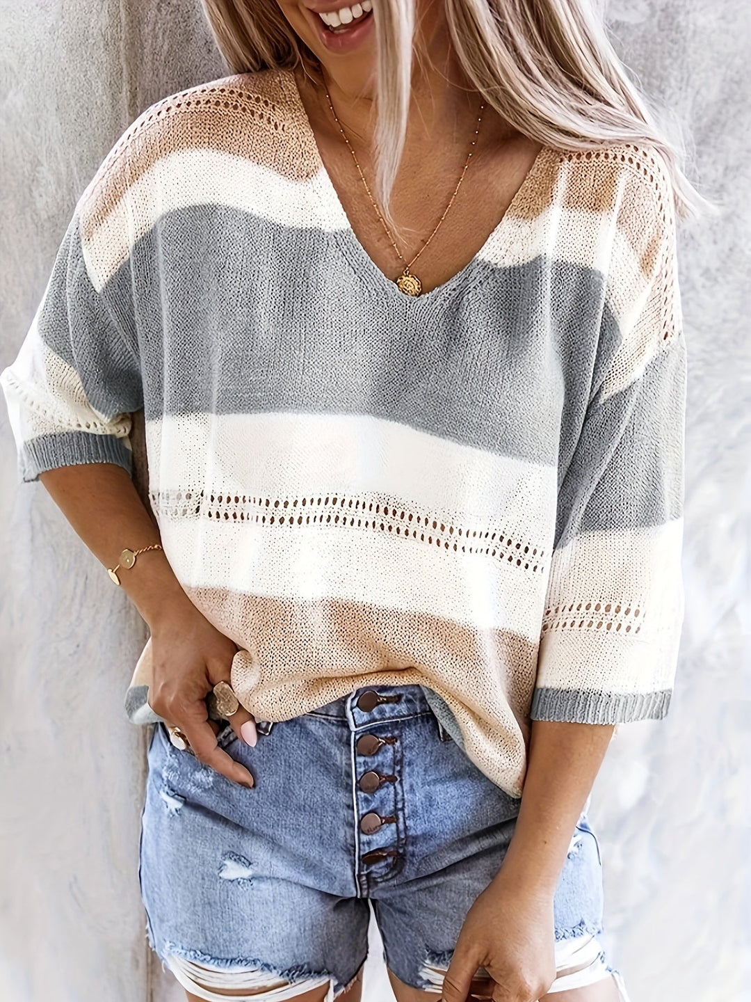Margot | Relaxed V-Neck Top