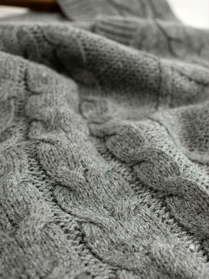 Cora | Cozy Cable-Knit V-Neck Sweater Vest