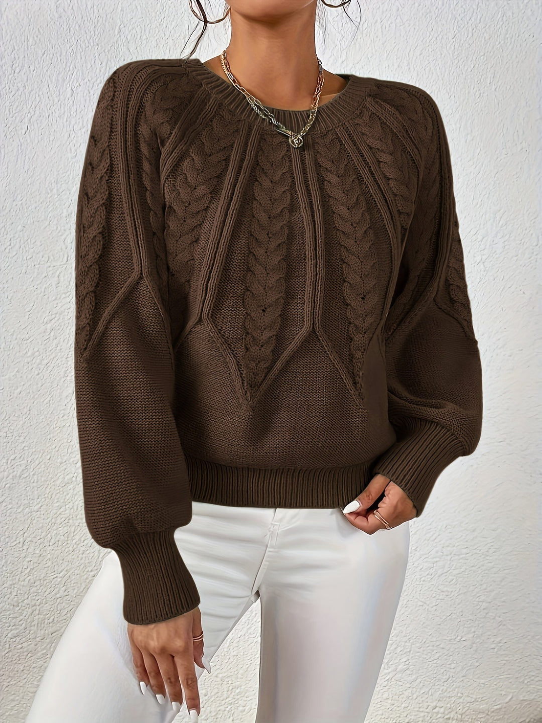 Cassidy | Cable-Knit Round-Neck Sweater