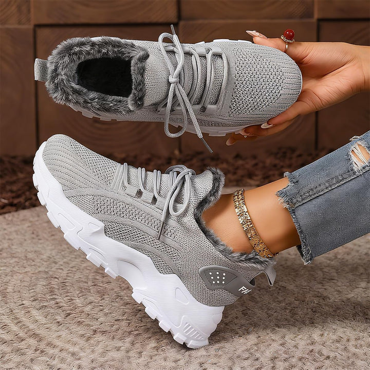 VYLLORE™ COZYSTRIDE COMFORTABLE SNEAKERS