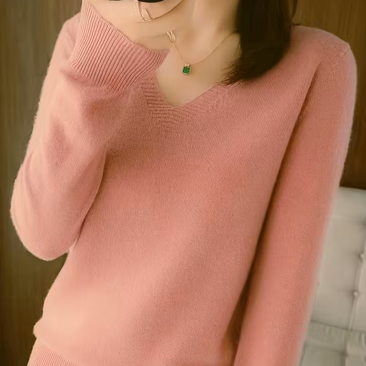Selene | Soft V-Neck Sweater