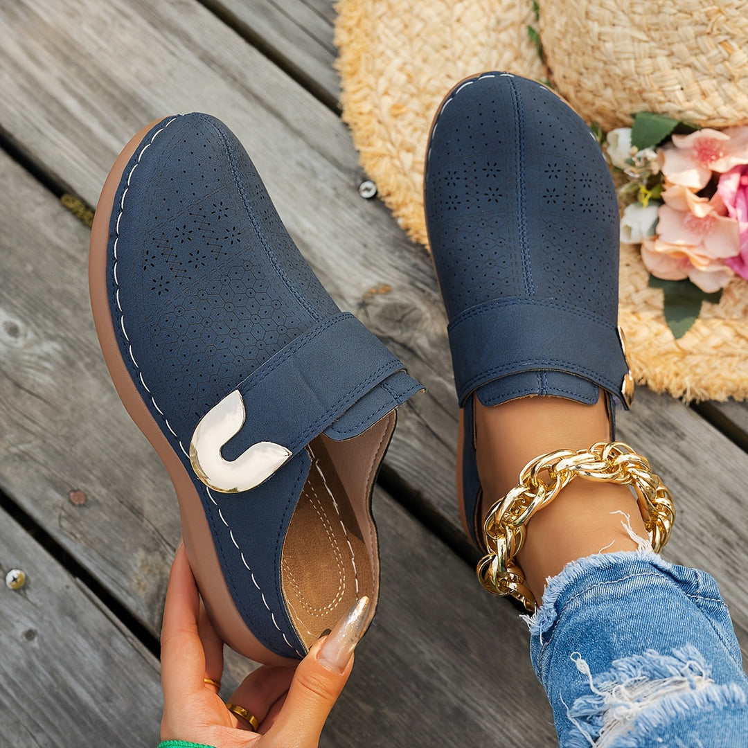 Annalise | Cushioned Wedge Clogs