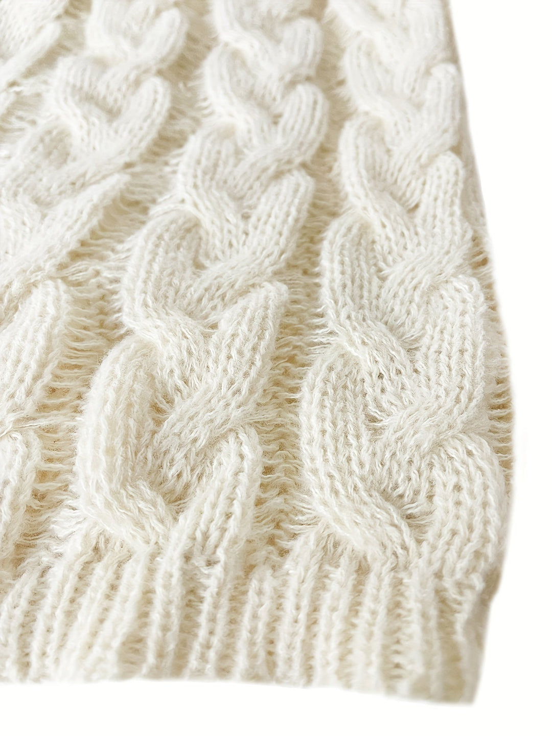 Florence | Relaxed Cable-Knit V-Neck Sweater