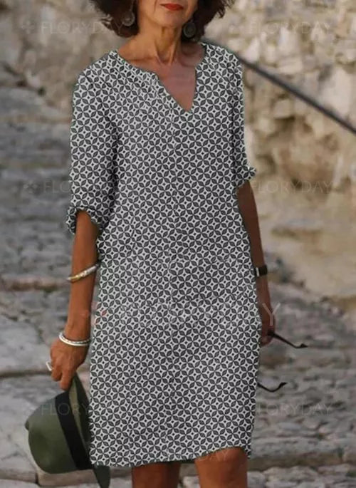 Celia | Vintage Split-Neck Summer Dress