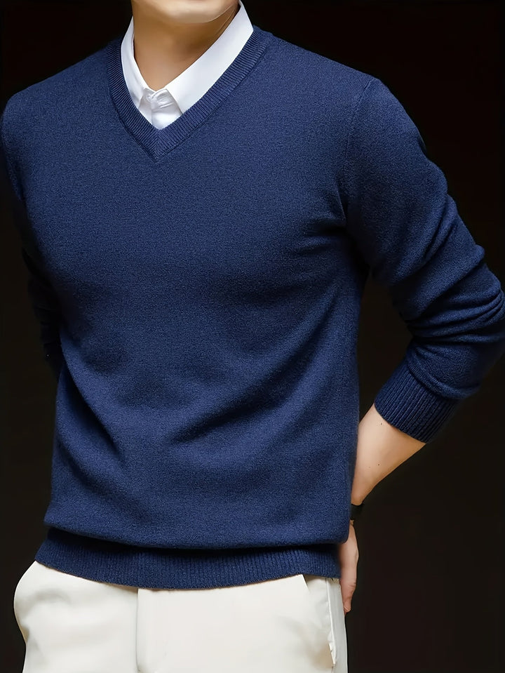 Hugh | Refined V-Neck Sweater