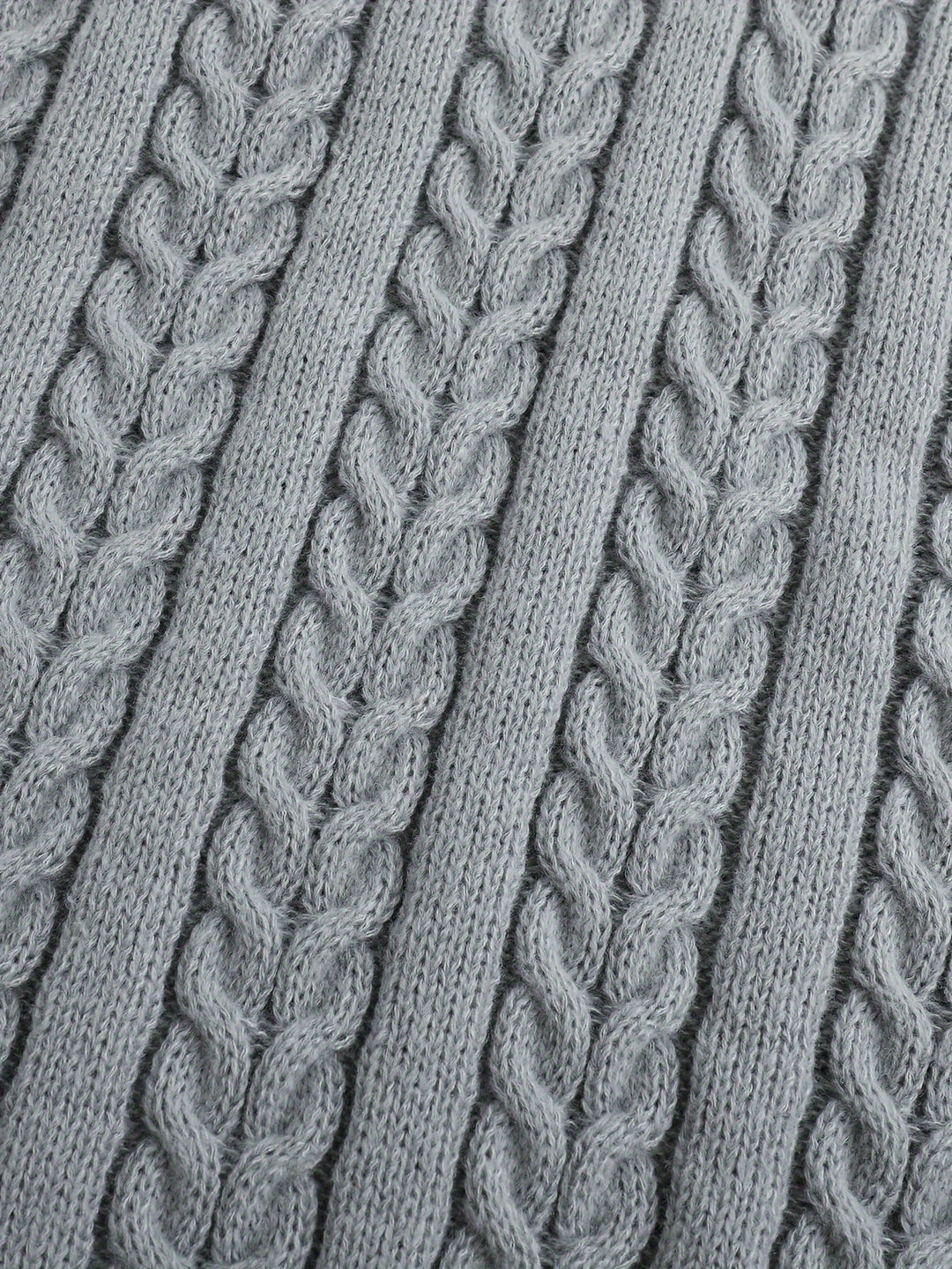 Gideon | Cable-Knit V-Neck Sweater Vest