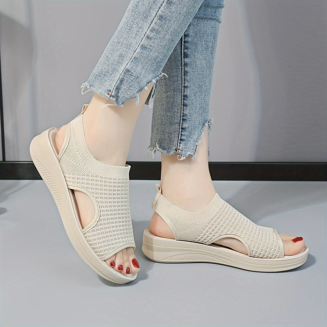 Elanora™ Women&
