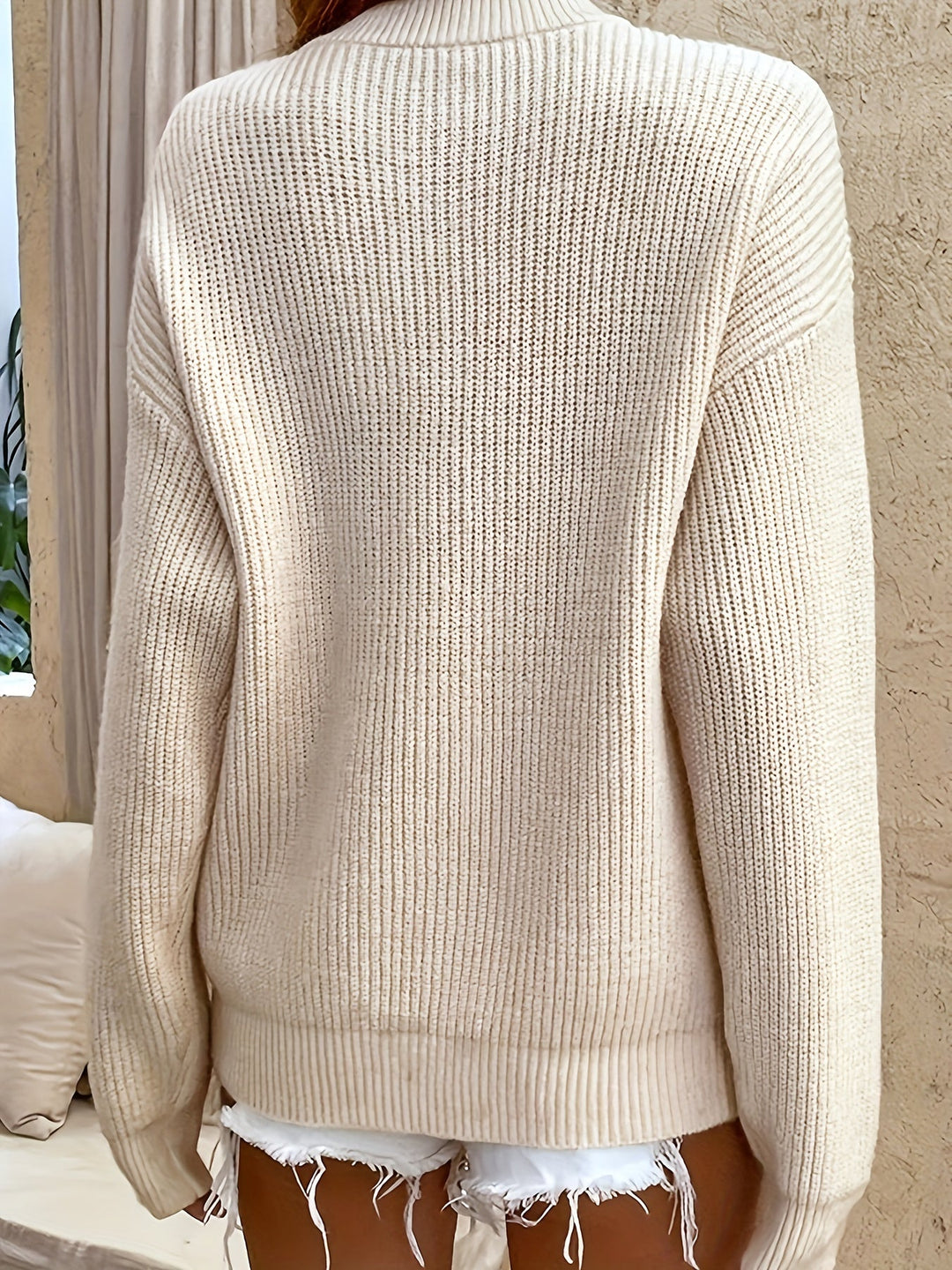 Cecilia | Ribbed Henley Sweater