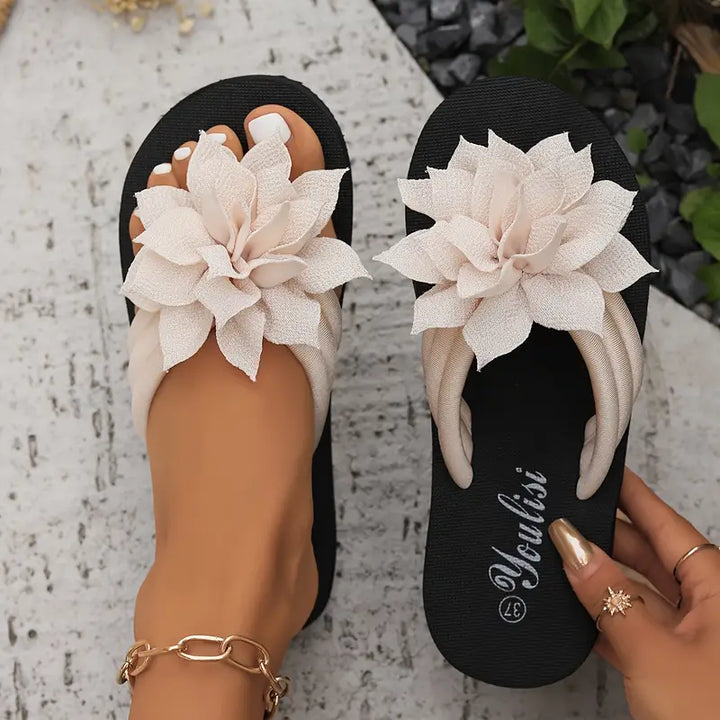 REYNA™ WOMEN&