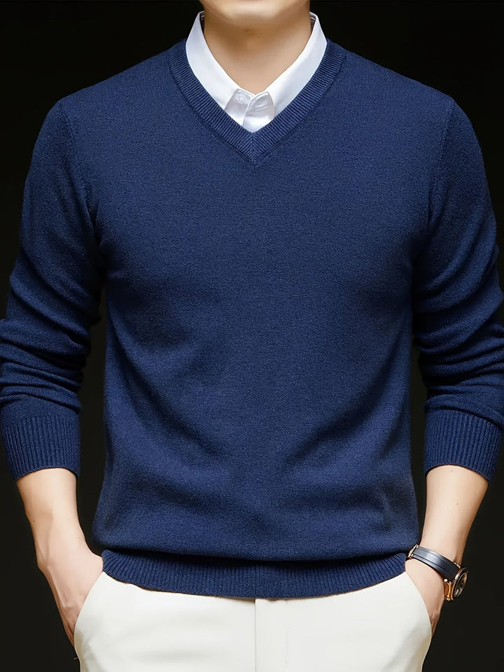 Hugh | Refined V-Neck Sweater